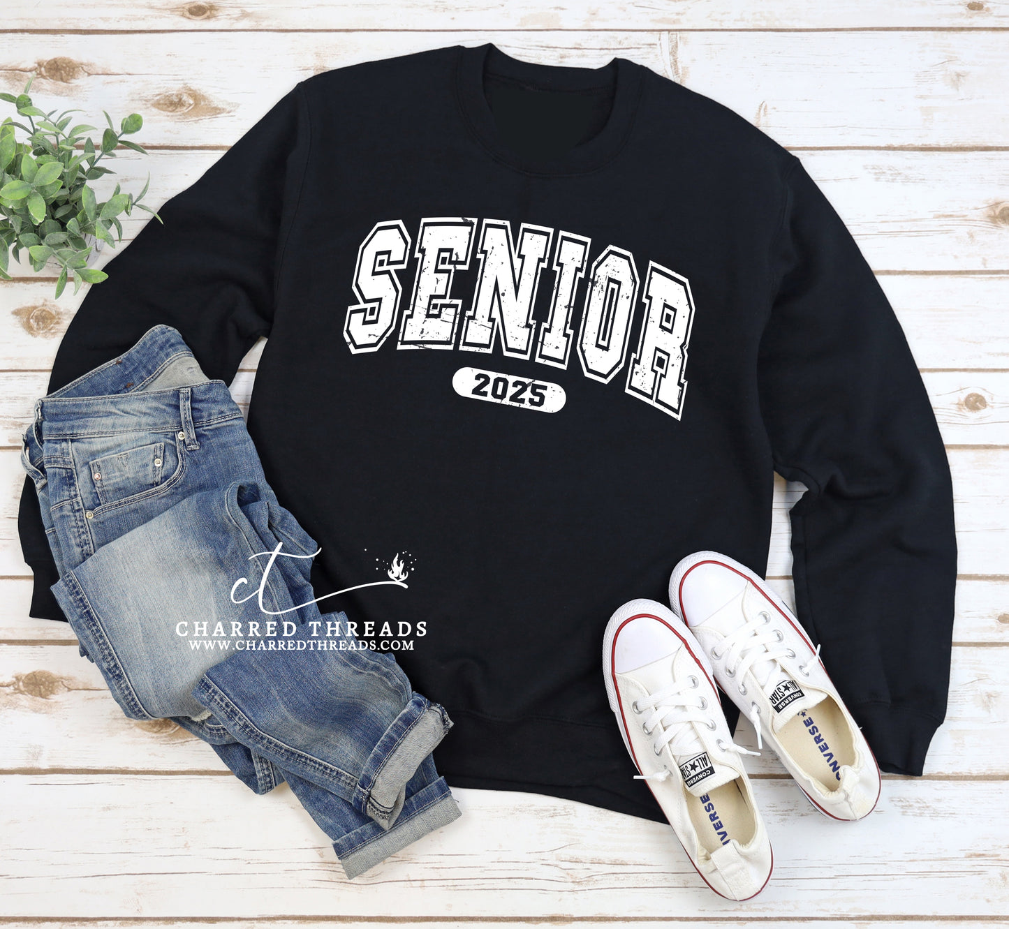 Senior 2025 Distressed Crewneck Sweatshirt